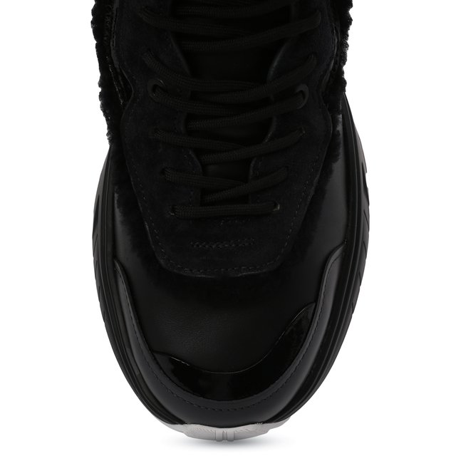 фото Кожаные кроссовки shegoes valentino