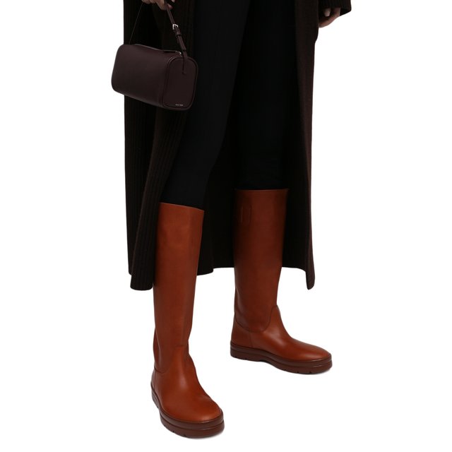 фото Кожаные сапоги the row