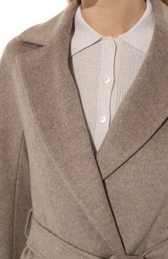 Женское шерстяное паль�то ICONS CINZIA ROCCA бежевого цвета, арт. U315001/62E0 | Фото 5 (Материал внешний: Шерсть; Рукава: Длинные; Региональные ограничения белый список (Axapta Mercury): Не проставлено; Материал сплава: Проставлено; Длина (верхняя одежда): Длинные; 1-2-бортные: Однобортные; Драгоценные камни: Проставлено; Материал подклада: Вискоза; Стили: Кэжуэл)