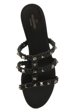 Женские кожаные шлепанцы rockstud VALENTINO черного цвета, арт. VW0S0C49/GEV | Фото 5 (Материал внешний: Кожа; Каблук высота: Низкий; Материал внутренний: Натуральная кожа; Региональные ограничения белый список (Axapta Mercury): RU; Материал сплава: Проставлено; Подошва: Плоская; Драгоценные камни: Проставлено; Длина стельки: 22,6, 23,3, 23,6, 24,0, 24,3, 24,6, 25,0, 25,3, 25,6, 26,0, 26,3, 26,6, 27,0)