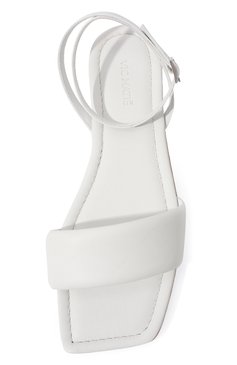 Женские кожаные сандалии VIC MATIE белого цвета, арт. 1A4214D_A10U140102 | Фото 6 (Каблук высота: Низкий; Материал внутренний: Натуральная кожа; Подошва: Плоская)