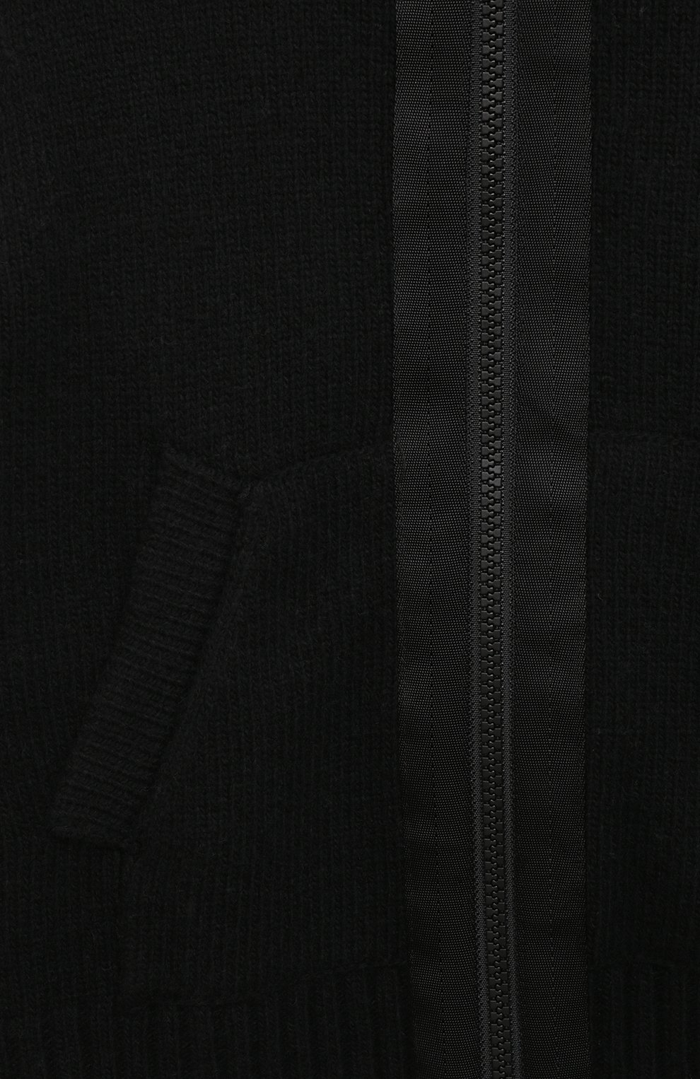 Детский шерстяная толстовка C.P. COMPANY черного цвета, арт. 13CKKN050B-004306M | Фото 3 (Материал внешний: Шерсть; Рукава: Длинные; Региональные ограничения белый список (Axapta Mercury): Не проставлено; Мальчики Кросс-КТ: Кардиган-одежда; Материал сплава: Проставлено; Нос: Не проставлено; Драгоценные камни: Проставлено)