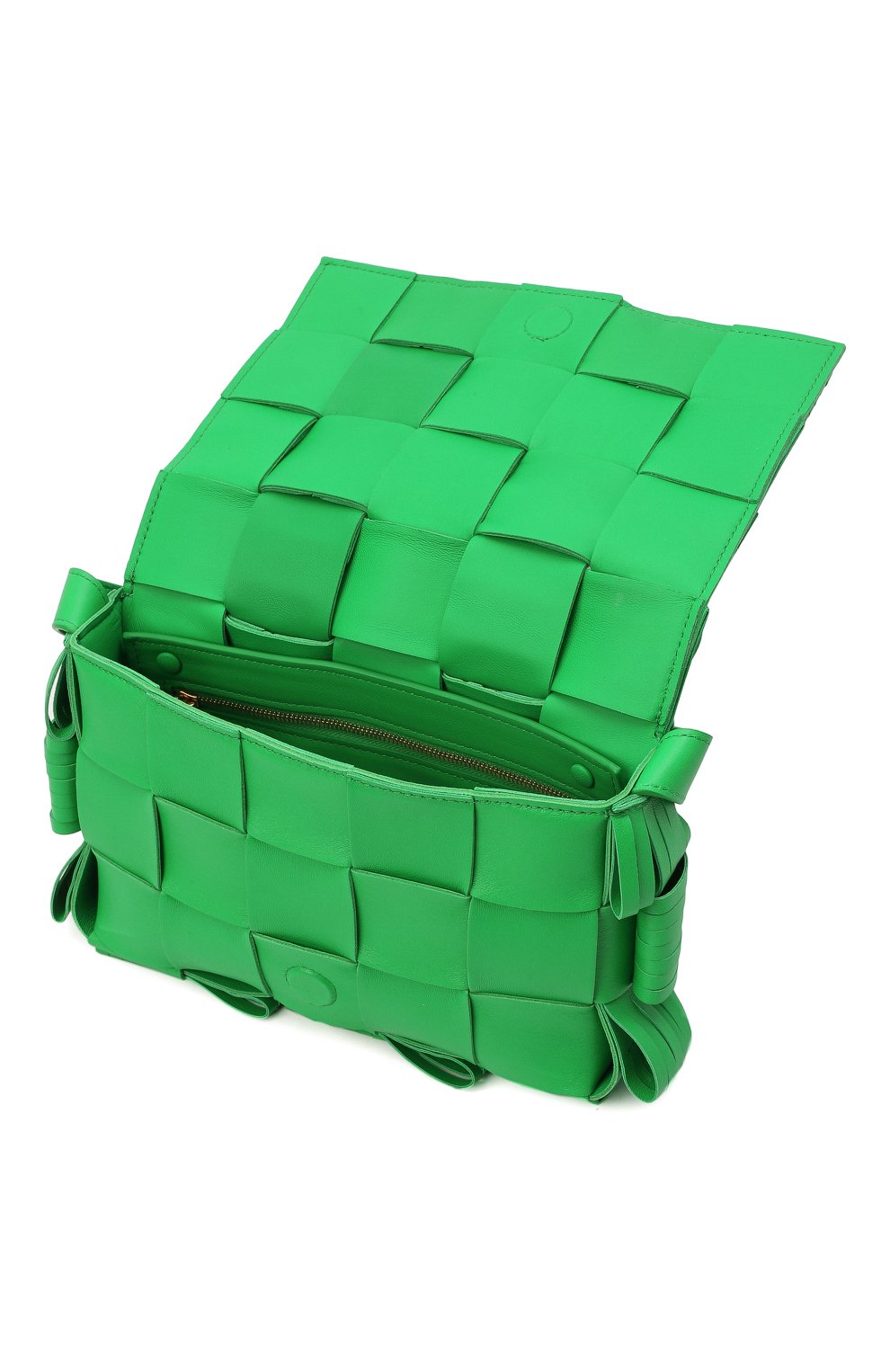 Женская сумка cassette BOTTEGA VENETA зеленого цвета, арт. 680698/V1G71 | Фото 5 (Сумки-технические: Сумки через плечо; Материал: Натуральная кожа; Ремень/цепочка: На ремешке; Размер: small)