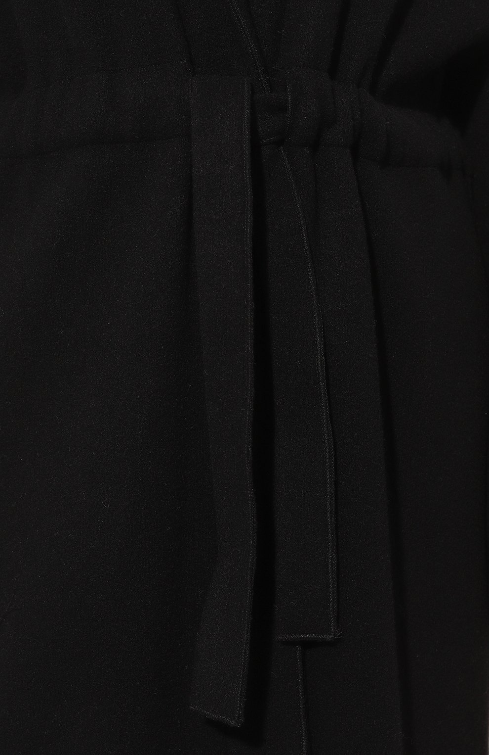 Женское шерстяное пальто FORTE_FORTE черного цвета, арт. 10609 | Фото 5 (Материал внешний: Шерсть; Рукава: Длинные; Длина (верхняя одежда): До колена; Материал сплава: Проставлено; 1-2-бортные: Однобортные; Драгоценные камни: Проставлено; Материал подклада: Купро; Стили: Кэжуэл)