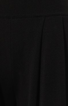 Женские брюки из шелка и вискозы FREEAGE черного цвета, арт. W24.PT089.6070.900 | Фото 5 (Силуэт Ж (брюки и джинсы): Широкие; Материал внешний: Шелк; Длина (брюки, джинсы): Стандартные; Женское Кросс-КТ: Брюки-одежда; Материал сплава: Проставлено; Драгоценные камни: Проставлено; Стили: Кэжуэл)