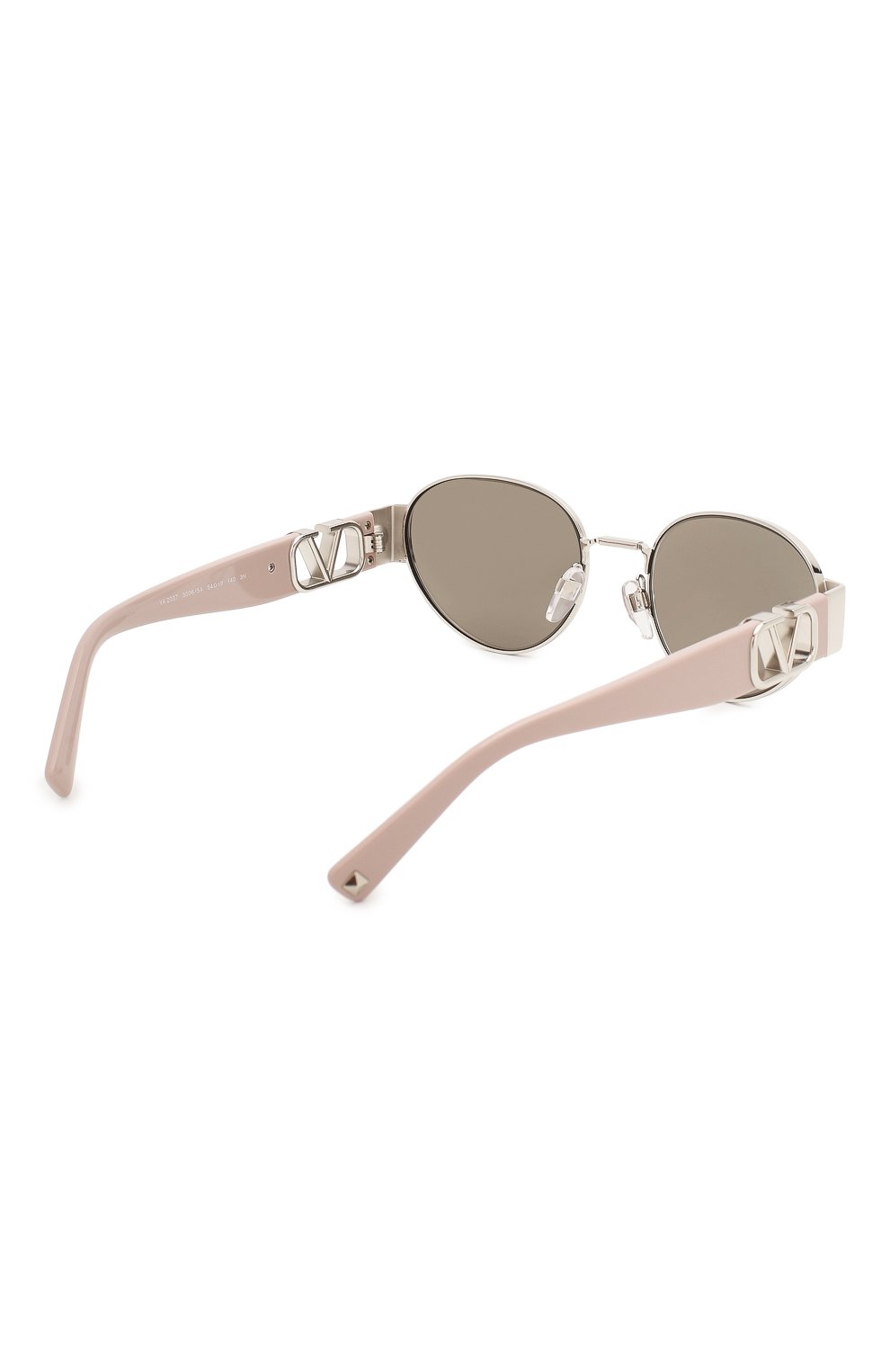 Женские солнцезащитные очки VALENTINO серебряного цвета, арт. 2037-30065A | Фото 4 (Тип очков: С/з; Оптика Гендер: оптика-женское)