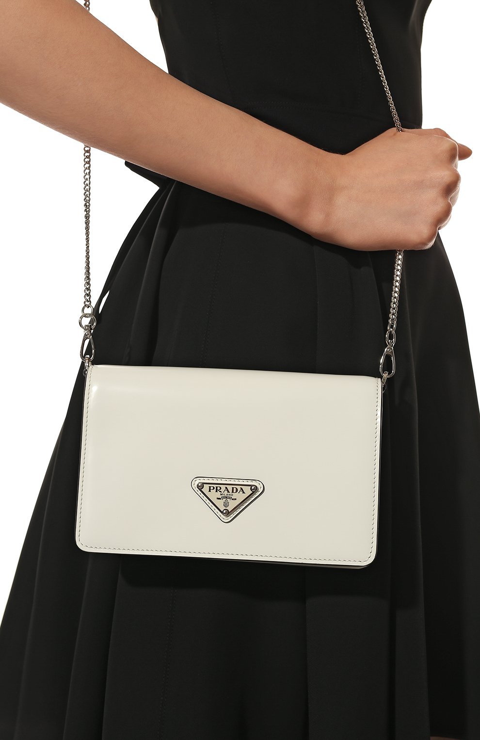 Женская сумка PRADA белого цвета, арт. 1BD307-ZO6-F0009-5OO | Фото 7 (Сумки-технические: Сумки через плечо; Материал: Натуральная кожа; Размер: mini)