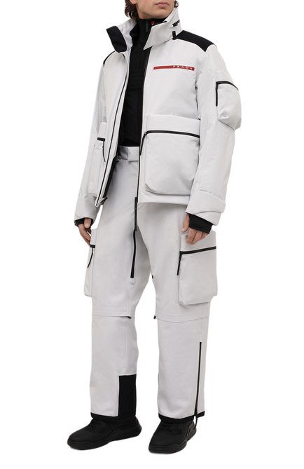 Мужская утепленная куртка PRADA белого цвета, арт. SGB798-1ZIW-F0K74-202 | Фото 2 (Длина (верхняя одежда): До середины бедра; Рукава: Длинные)