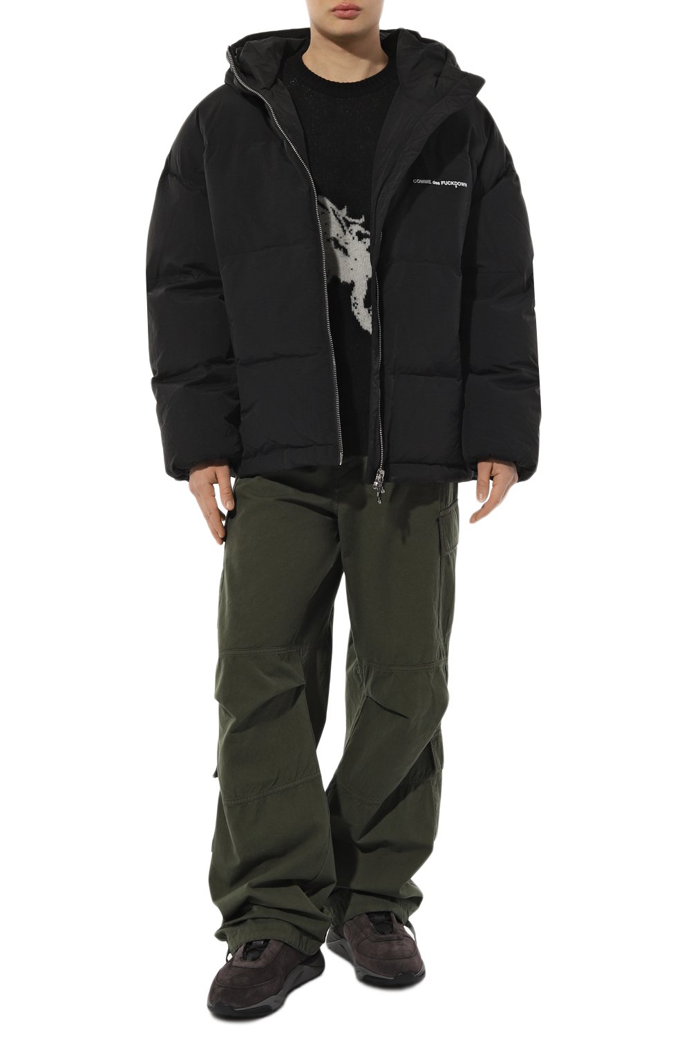 Мужская утепленная куртка COMME DES FUCKDOWN черного цвета, арт. CDFU2463 | Фото 2 (Кросс-КТ: Куртка; Рукава: Длинные; Длина (верхняя одежда): До середины бедра; Материал внешний: Синтетический материал; Мужское Кросс-КТ: утепленные куртки; Материал сплава: Проставлено; Материал подклада: Синтетический материал; Драгоценные камни: Проставлено; Стили: Кэжуэл)