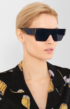 Женские солнцезащитные очки DOLCE & GABBANA синего цвета, арт. 2233-110696 | Фото 2 (Кросс-КТ: С/з-унисекс; Региональные ограничения белый список (Axapta Mercury): RU; Тип очков: С/з; Очки форма: Маска, D-форма; Оптика Гендер: оптика-унисекс)
