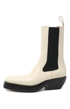 Женские кожаные казаки bv lean BOTTEGA VENETA кремвого цвета, арт. 639831/V00M0 | Фото 4 (Женское Кросс-КТ: Казаки-ботинки; Подошва: Платформа; Каблук высота: Низкий; Материал внутренний: Натуральная кожа; Региональные ограничения белый список (Axapta Mercury): RU; Материал утеплителя: Без утеплителя; ширина носка стельки: 7,5, 8,5; толщина подошвы: 2,3, 2,5; высота каблука: 5,3)
