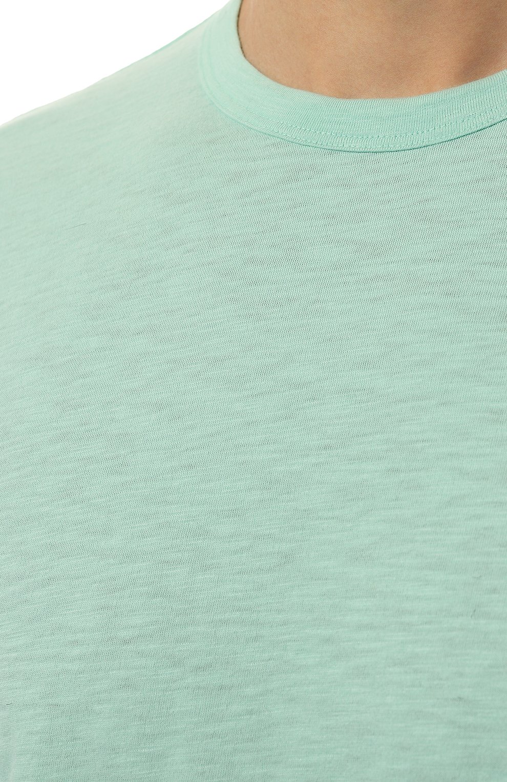 Мужская хлопковая футболка THEORY светло-зеленого цвета, арт. I0194520 | Фото 5 (Принт: Без принта; Рукава: Короткие; Длина (для топов): Стандартные; Материал сплава: Проставлено; Материал внешний: Хлопок; Драгоценные камни: Проставлено; Стили: Кэжуэл)