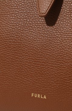 Женский сумка-тоут furla net medium FURLA коричневого цвета, арт. WB00779/HSF000 | Фото 3 (Сумки-технические: Сумки-шопперы; Размер: medium; Материал: Натуральная кожа; Материал сплава: Проставлено; Драгоценные камни: Проставлено)