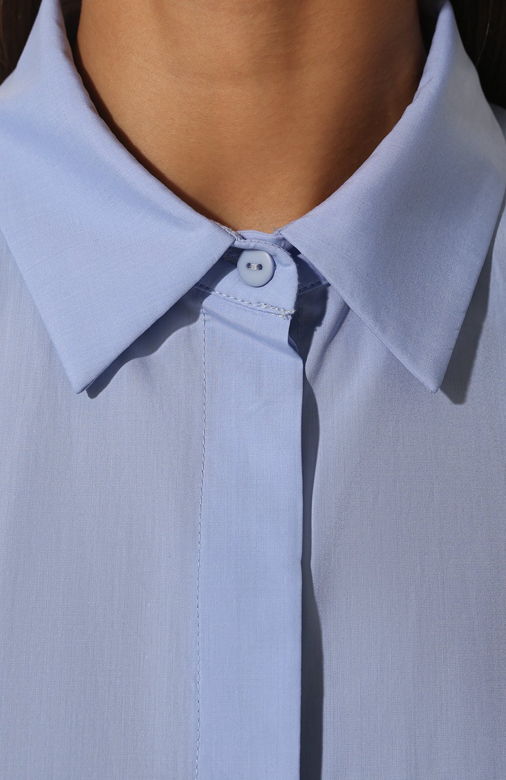 Женская хлопковая рубашка AGREEG голубого цвета, арт. 12030811 | Фото 5 (Рукава: Длинные; Принт: Без принта; Женское Кросс-КТ: Рубашка-одежда; Длина (для топов): Удлиненные; Материал внешний: Хлопок; Стили: Кэжуэл)