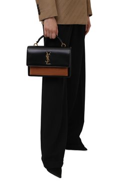 Женская сумка sunset medium SAINT LAURENT черного цвета, арт. 634723/1EK6W | Фото 2 (Сумки-технические: Сумки top-handle; Размер: medium; Материал: Натуральная кожа; Ремень/цепочка: На ремешке)