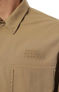 Мужская джинсовая куртка MM6 бежевого цвета, арт. S52AM0254/S52532 | Фото 5 (Кросс-КТ: Куртка, Деним; Рукава: Длинные; Материал сплава: Проставлено; Материал внешний: Хлопок, Деним; Драгоценные камни: Проставлено; Длина (верхняя одежда): Короткие; Стили: Кэжуэл)