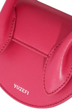 Женская сумка pretzel mini YUZEFI фуксия цвета, арт. YUZSS23-HB-MPRZ-L006 | Фото 3 (Сумки-технические: Сумки top-handle; Материал: Натуральная кожа; Размер: mini; Ремень/цепочка: На ремешке)