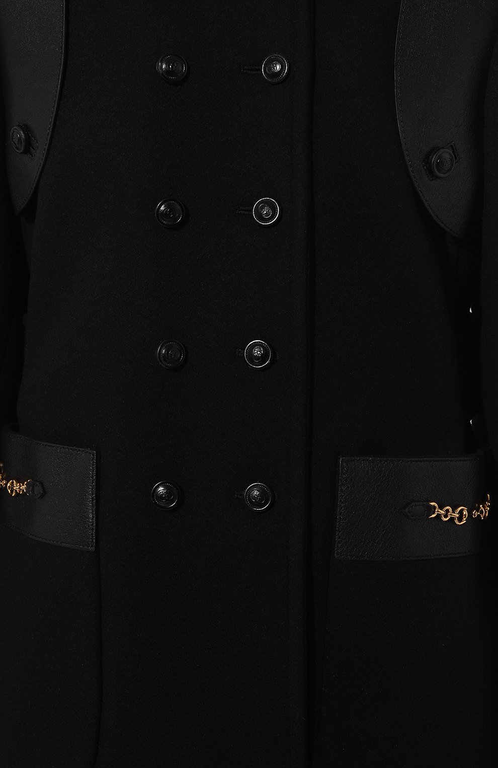 Женское пальто GUCCI черного цвета, арт. 636939 Z8ALN | Фото 5 (Материал внешний: Шерсть; Рукава: Длинные; Длина (верхняя одежда): До середины бедра; Материал сплава: Проставлено; Драгоценные камни: Проставлено; 1-2-бортные: Двубортные)