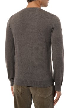 Мужской шерстяной джемпер CORNELIANI серого цвета, арт. 92M500-3825100 | Фото 4 (Мужское Кросс-КТ: Джемперы; Материал внешний: Шерсть; Рукава: Длинные; При�нт: Без принта; Длина (для топов): Стандартные; Материал сплава: Проставлено; Драгоценные камни: Проставлено; Вырез: Круглый; Стили: Кэжуэл)