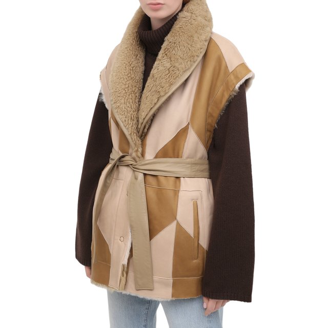 фото Жилет из овчины drome