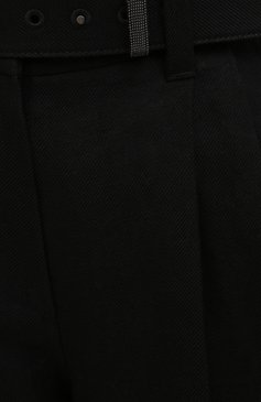 Женские льняные брюки BRUNELLO CUCINELLI черного цвета, арт. MH506P7644 | Фото 5 (Длина (брюки, джинсы): Стандартные; Женское Кросс-КТ: Брюки-одежда; Силуэт Ж (брюки и джинсы): Прямые; Материал внешний: Лен; Стили: Кэжуэл)