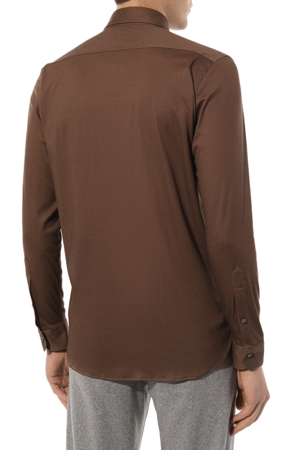 Мужская хлопковая рубашка VAN LAACK коричневого цвета, арт. PER-LSF/187550 | Фото 4 (Манжеты: На пуговицах; Рукава: Длинные; Воротник: Акула; Случай: Повседневный; Длина (для топов): Стандартные; Р убашки М: Slim Fit; Материал сплава: Проставлено; Материал внешний: Хлопок; Принт: Однотонные; Драгоценные камни: Проставлено; Стили: Кэжуэл)