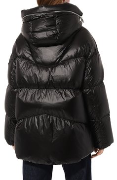 Женский пуховик ADD черного цвета, арт. 8AW141C | Фото 4 (Рукава: Длинные; Длина (верхняя одежда): До середины бедра; Материал внешний: Синтетический материал; Кросс-КТ: Пуховик; Материал сплава: Проставлено; Материал подклада: Синтетический материал; Драгоценные камни: Проставлено; Материал утеплителя: Пух и перо; Стили: Кэжуэл)