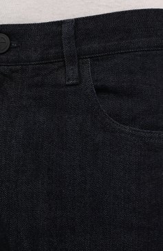 Мужские комплект из джинсов и футляра для документов GIORGIO ARMANI темно-синего цвета, арт. 6KSJ15/SD1CZ | Фото 6 (Силуэт М (брюки): Прямые; Кросс-КТ: Деним; Длина (брюки, джинсы): Стандартные; Материал внешний: Хлопок, Деним; Стили: Кэжуэл)