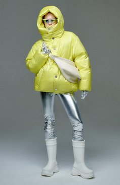 Женские сапоги crocs BALENCIAGA белого цвета, арт. 677388/W1S8E | Фото 7 (Подошва: Платформа; Высота голенища: Средние, Высокие, 28,5, 30,5; Каблук высота: Низкий, Средний; Каблук тип: Устойчивый; Материал утеплителя: Без утеплителя; Материал внутренний: Текстиль; Материал внешний: Резина; ширина носка стельки: 9, 9,5; толщина подошвы: 4,3, 4,5; высота каблука: 7,2, 7,6)