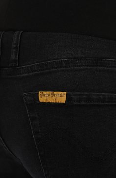 Женские джинсы PIETRO BRUNELLI  темно-серого цвета, арт. JPL044/DE0105 | Фото 5 (Кросс-КТ: Деним; Длина (брюки, джинсы): Стандартные; Материал сплава: Проставлено; Материал внешний: Хлопок, Деним; Силуэт Ж (брюки и джинсы): Слим; Драгоценные камни: Проставлено; Стили: Кэжуэл)