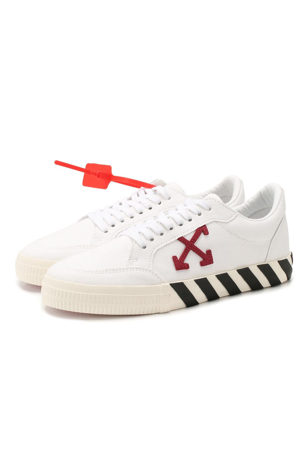 Цум off white. Off-White текстильные кеды Vulcanized. Кеды off White мужские ЦУМ. Off White кеды Vulcanized White Black. ЦУМ Москва off White.