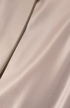 Мужской хлопковый халат ZIMMERLI светло-бежевого цвета, арт. 4737-75141 | Фото 5 (Рукава: Длинные; Кросс-КТ: домашняя одежда; Материал сплава: Проставлено; Материал внешний: Хлопок; Длина (верхняя одежда): Длинные; Драгоценные камни: Проставлено)