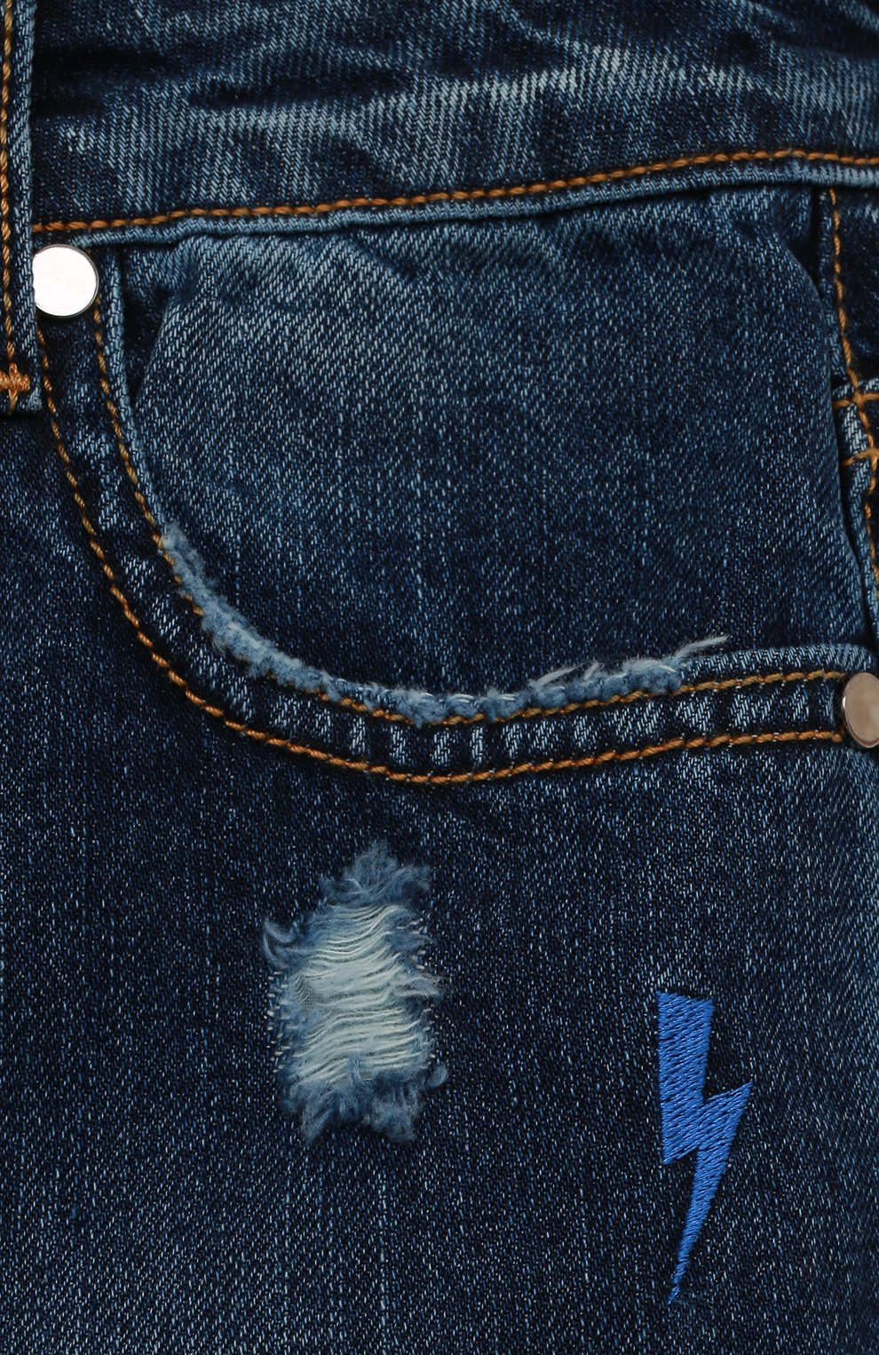 Детские джинсы NEIL BARRETT KIDS синего цвета, арт. 032181 | Фото 3 (Материал сплава: Проставлено; Нос: Не проставлено; Материал внешний: Хлопок; Детали: Потертости)