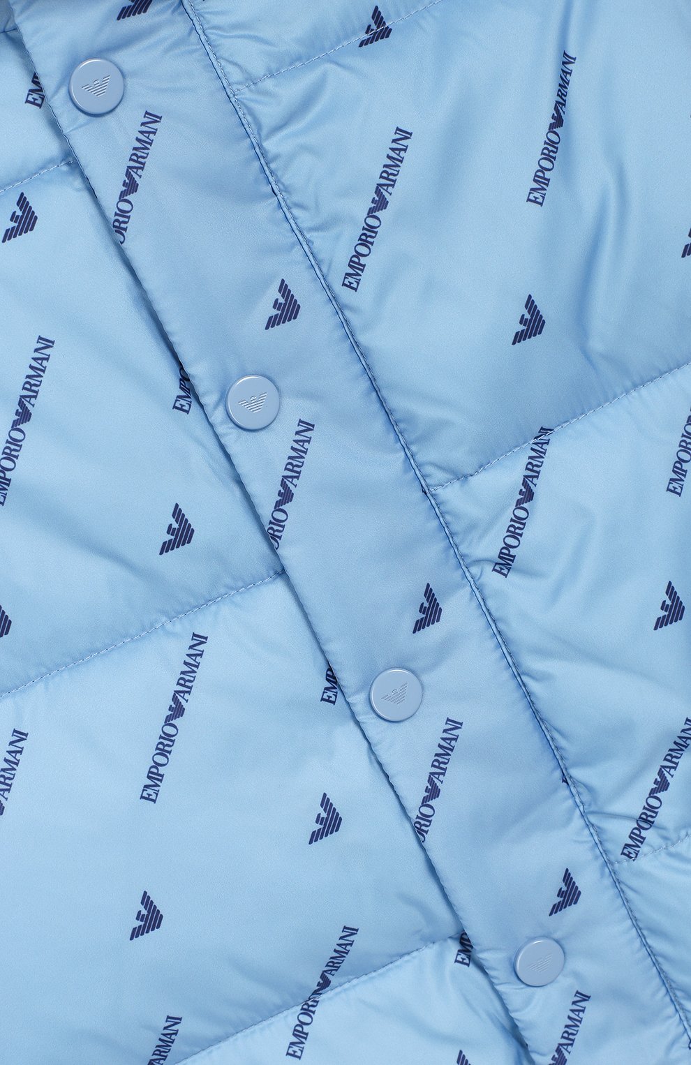 Детская куртка с капюшоном EMPORIO ARMANI голубого цвета, арт. 6GHB09/4NGLZ | Фото 3 (Рукава: Длинные; Материал внешний: Синтетический материал; Материал сплава: Проставлено; Кросс-КТ: Демисезон; Ювелирные украшения: Назначено; Драгоценные камни: Проставлено; Материал подклада: Хлопок; Статус проверки: Проверена категория)