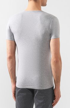Мужская комплект из двух хлопковых футболок с круглым вырезом DIRK BIKKEMBERGS серого цвета, арт. B41308T48 | Фото 4 (Кросс-КТ: домашняя одежда; Рукава: Короткие; Длина (для топов): Стандартные; Материал сплава: Проставлено; Материал внешний: Хлопок; Мужское Кросс-КТ: Футболка-белье; Ювелирные украшения: Назначено; Драгоценные камни: Проставлено; Статус проверки: Проверена категория)