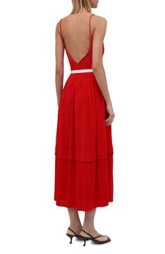 Женское платье из вискозы VICTORIA BECKHAM красного цвета, арт. 1521WDR002849A | Фото 4 (Женское Кросс-КТ: Сарафаны, Платье-одежда; Случай: Повседневный; Региональные ограничения белый список (Axapta Mercury): RU; Материал сплава: Проставлено; Длина Ж (юбки, платья, шорты): Миди; Материал внешний: Вискоза; Драгоценные камни: Проставлено; Материал подклада: Вискоза; Стили: Романтичный)