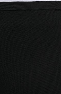 Женские шорты из вискозы TOTÊME черного цвета, арт. 212-259-755 | Фото 5 (Женское Кросс-КТ: Шорты-одежда; Материал внешний: Синтетический материал, Вискоза; Региональные ограничения белый список (Axapta Mercury): RU; Кросс-КТ: Трикотаж; Длина Ж (юбки, платья, шорты): До колена; Стили: Кэжуэл)