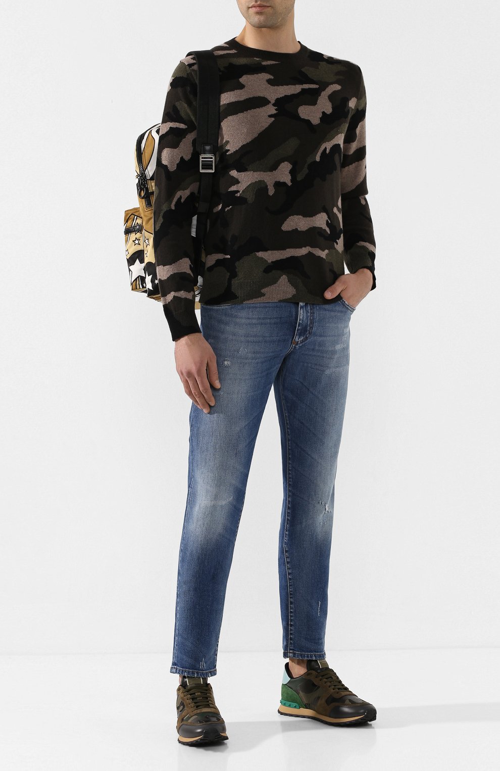 Мужские комбинированные кроссовки rockrunner VALENTINO хаки цвета, арт. TY2S0723/TCC | Фото 2 (Материал внешний: Текстиль; Стили: Классический; Материал утеплителя: Без утеплителя; Материал внутренний: Текстиль; Подошва: Массивная; Длина стельки: 25,0, 25,3, 25,6, 26,0, 26,3, 26,6, 27,0, 27,3, 27,6, 28,0, 28,3, 28,6, 29,0, 29,6)