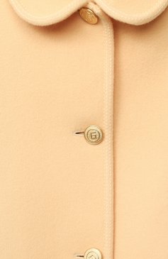 Детское шерстяное пальто GUCCI бежевого цвета, арт. 630117/ZB810 | Фото 3 (Материал внешний: Шерсть; Рукава: Длинные; Материал сплава: Проставлено; Кросс-КТ: Демисезон; Драгоценные кам�ни: Проставлено; Длина (верхняя одежда): Короткие; Материал подклада: Вискоза; Ростовка одежда: 10 - 11 лет | 140 - 146см, 12 лет | 152 см, 4 года | 104 см, 6 лет | 116 см, 8 лет | 128 см)