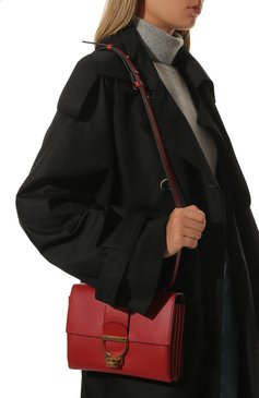 Женская сумка arlettis COCCINELLE красного цвета, арт. E1 MD5 12 07 01 | Фото 2 (Сумки-технические: Сумки через плечо; Материал: Натуральная кожа; Ремень/цепочка: На ремешке; Размер: small)