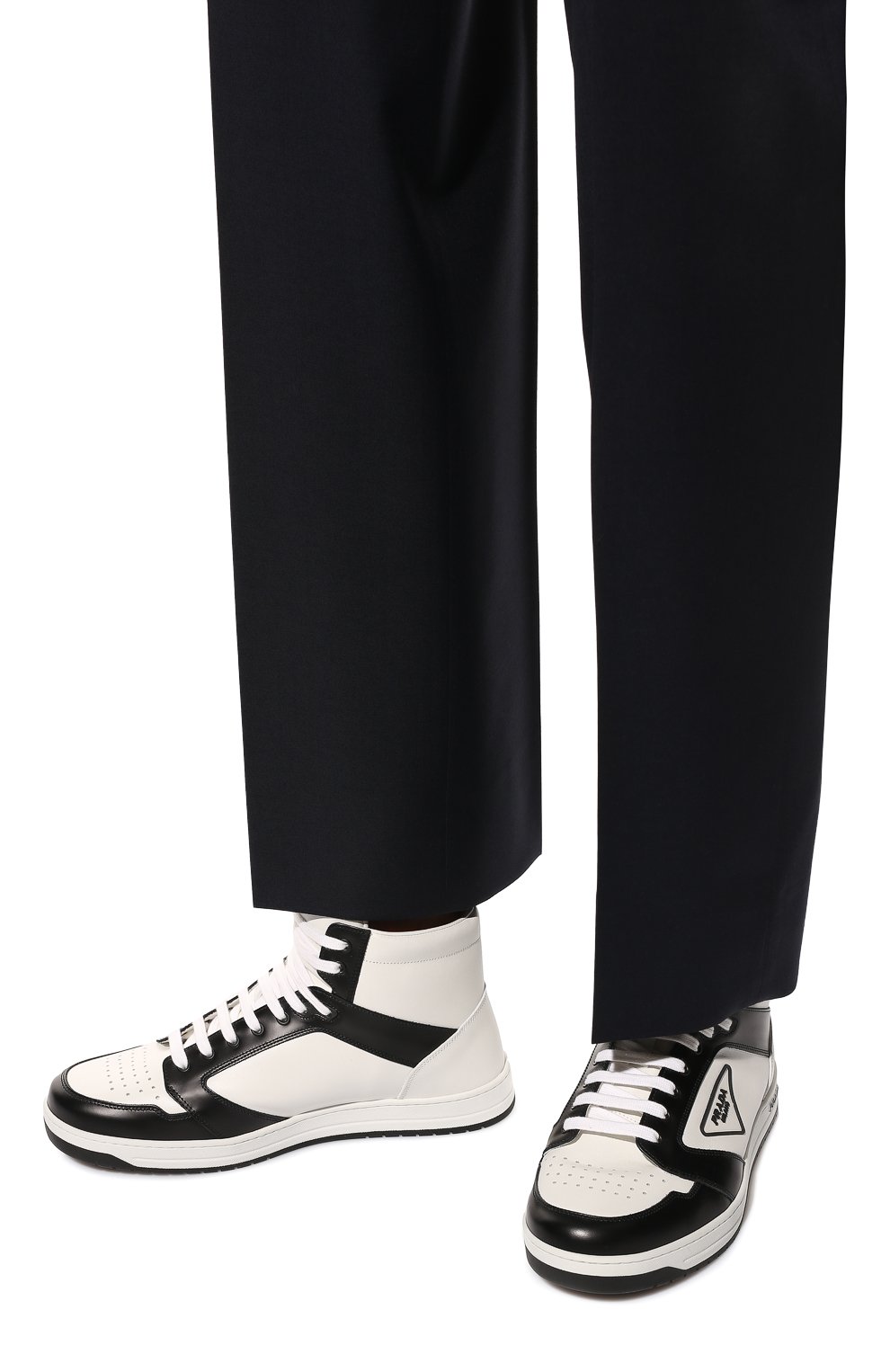 Мужские кожаные кеды PRADA черно-белого цвета, арт. 2TE182-3LJ6-F0964 | Фото 3 (Стили: Классический; Материал утеплителя: Без утеплителя; Подошва: Массивная)