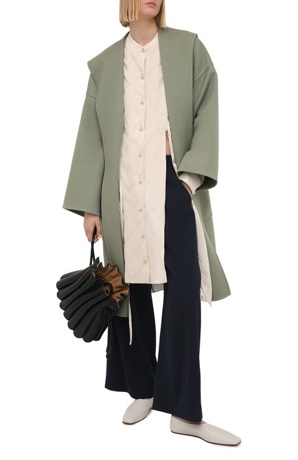 Женское шерстяное пальто LOEWE светло-зеленого цвета, арт. S359336XCH | Фото 2 (Материал внешний: Шерсть; Длина (верхняя одежда): До колена; Стили: Кэжуэл; 1-2-бортные: Однобортные; Рукава: Длинные; Региональные ограничения белый список (Axapta Mercury): RU)