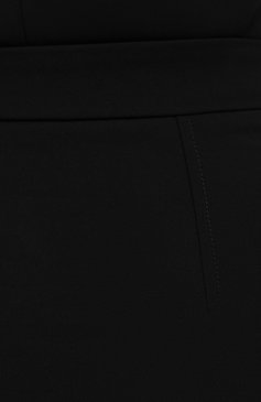 Женская шерстяная юбка ALEXANDER MCQUEEN черного цвета, арт. 675725/QJACA | Фото 5 (Материал внешний: Шерсть; Длина Ж (юбки, платья, шорты): Мини; Женское Кросс-КТ: Юбка-одежда; Материал сплава: Проставлено; Материал подклада: Синтетический материал; Драгоценные камни: Проставлено; Стили: Кэжуэл)