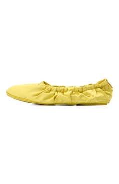 Женские текстильные балетки bardo JIMMY CHOO желтого цвета, арт. BARD0 FLAT/SAT | Фото 7 (Материал внешний: Текстиль; Каблук высота: Низкий; Материал внутренний: Натуральная кожа, Текстиль; Подошва: Плоская)