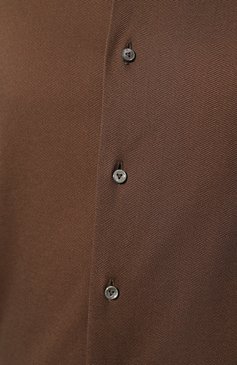 Мужская хлопковая рубашка VAN LAACK коричневого цвета, арт. PER-LSF/187550 | Фото 5 (Манжеты: На пуговицах; Рукава: Длинные; Воротник: Акула; Случай: Повседневный; Длина (для топов): Стандартные; Рубашки М: Slim Fit; Материал сплава: Проставлено; Материал внешний: Хлопок; Принт: Однотонные; Драгоценные камни: Проставлено; Стили: Кэжуэл)