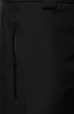 Мужские утепленные брюки PRADA черного цвета, арт. SPH18-1XV1-F0002-192 | Фото 5 (Длина (брюки, джинсы): Стандартные; Материал внешний: Синтетический материал; Материал сплава: Проставлено; Стили: Спорт-шик; Драгоценные камни: Проставлено; Кросс-КТ: другое)