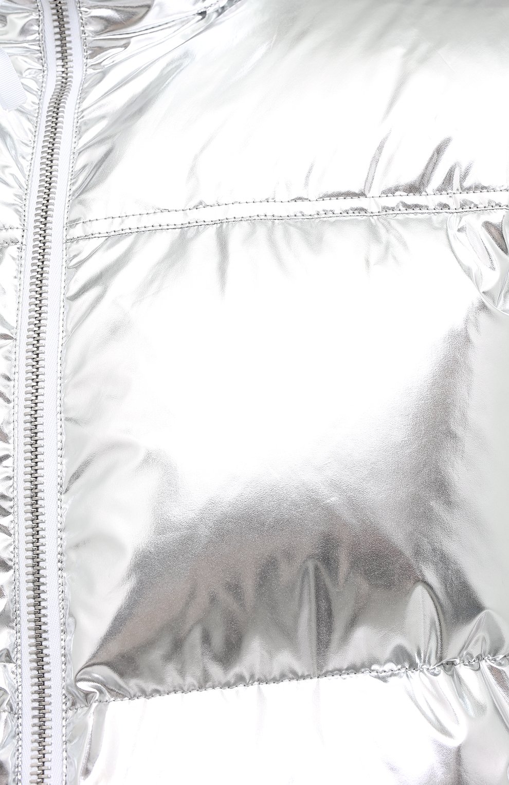 Мужская утепленная куртка VETEMENTS серебряного цвета, арт. UAH21JA924 1303/M | Фото 6 (Кросс-КТ: Куртка; Рукава: Длинные; Материал внешний: Синтетический материал; Мужское Кросс-КТ: утепленные куртки, Верхняя одежда; Материал сплава: Проставлено; Материал подклада: Синтетический материал; Драгоценные камни: Проставлено; Длина (верхняя одежда): Короткие; Стили: Кэжуэл)