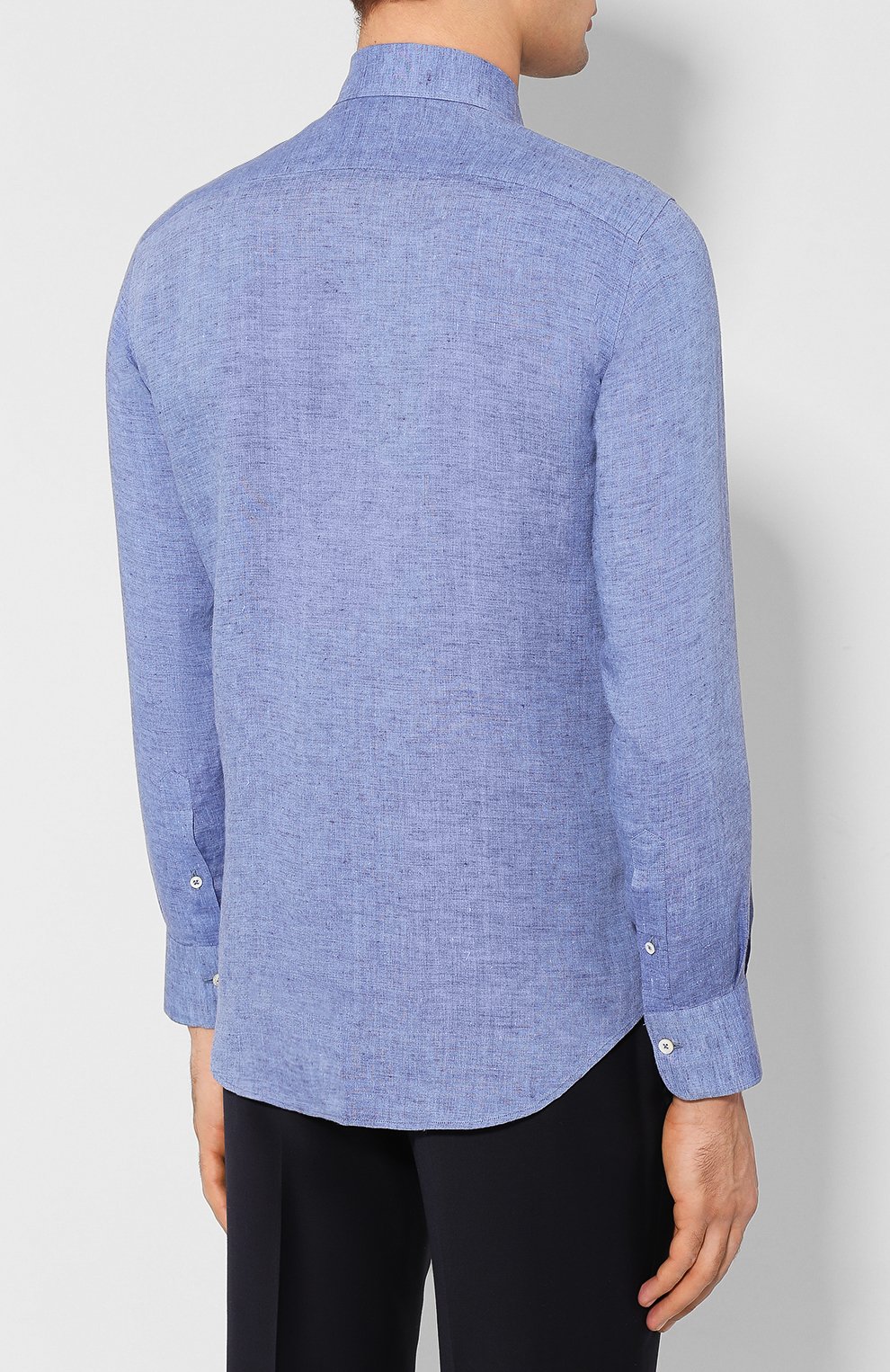 Мужская льняная рубашка CANALI голубого цвета, арт. L7B1/GH01122 | Фото 4 (Манжеты: На пуговицах; Рукава: Длинные; Воротник: Акула; Случай: Повседневный; Длина (для топов): Стандартные; Материал внешний: Лен; Принт: Однотонные; Мужское Кросс-КТ: Рубашка-одежда)