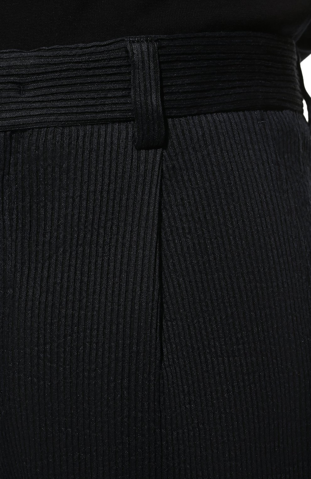 Мужские брюки GIORGIO ARMANI темно-синего цвета, арт. 2SGPP0N5/T035T | Фото 5 (Длина (брюки, джинсы): Стандартные; Случай: Повседневный; Материал сплава: Проставлено; Стили: Классический; Драгоценные камни: Проставлено; Материал внешний: Растительное волокно; Материал подклада: Купро)