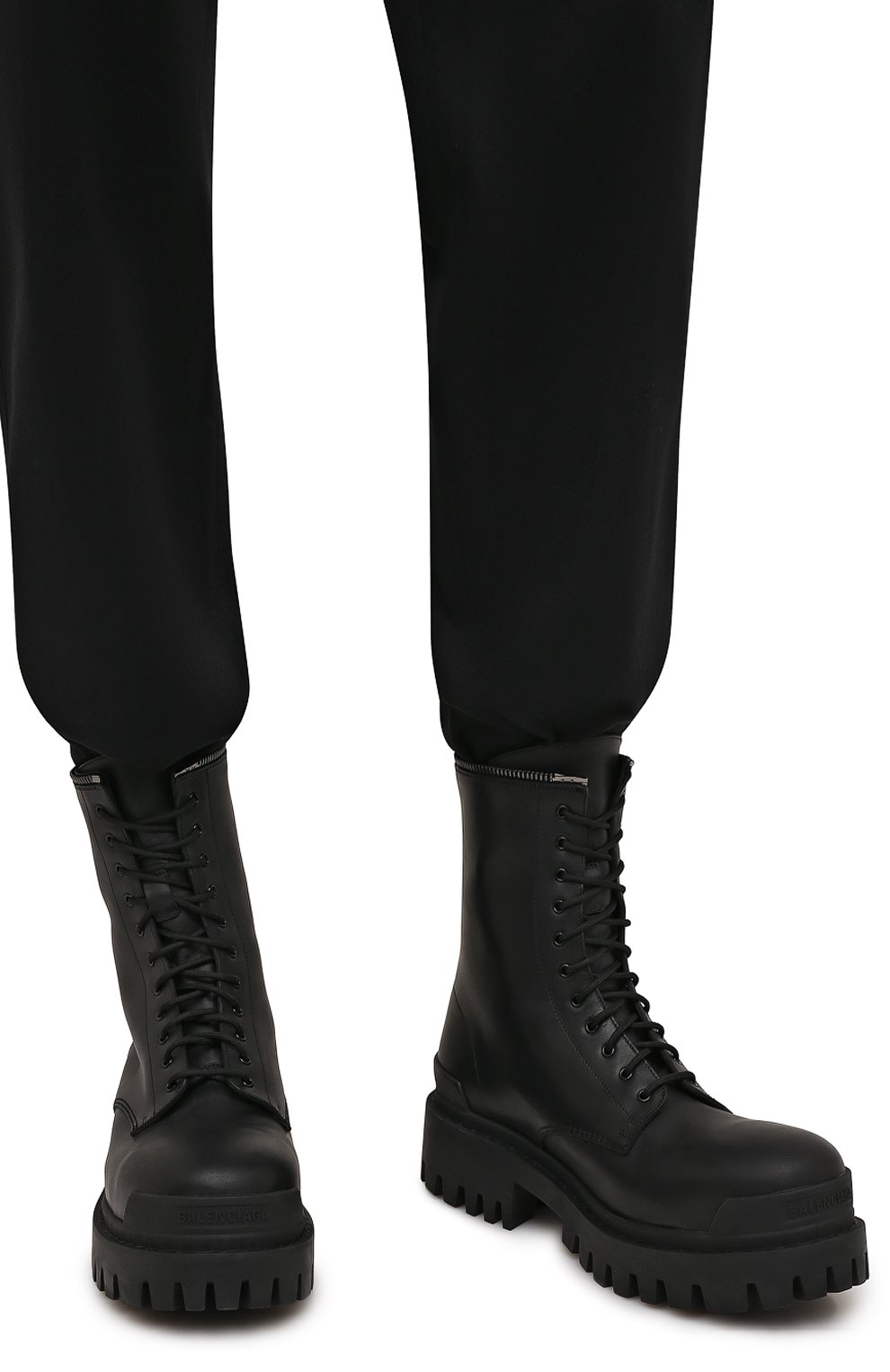 Мужские кожаные ботинки master BALENCIAGA черного цвета, арт. 664500/WA901 | Фото 3 (Материал внешний: Кожа; Мужское Кросс-КТ: Ботинки-обувь, Байкеры-обувь; Материал внутренний: Натуральная кожа; Материал утеплителя: Без утеплителя; Подошва: Плоская)
